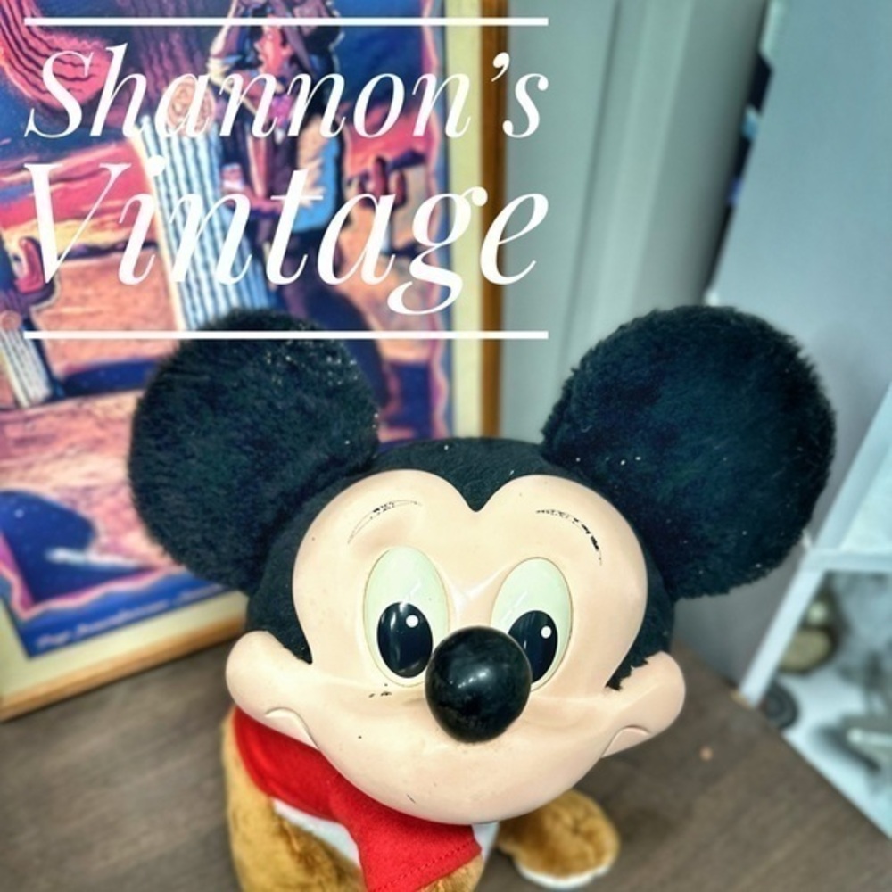 Disney Mickey Mouse VNTG made in USA hard shell snap back hat